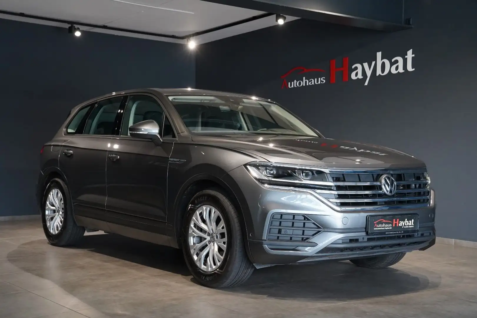 Volkswagen Touareg 3.0TDI 4Motion Navi-Inno-Luft-ACC-AHK Gris - 1