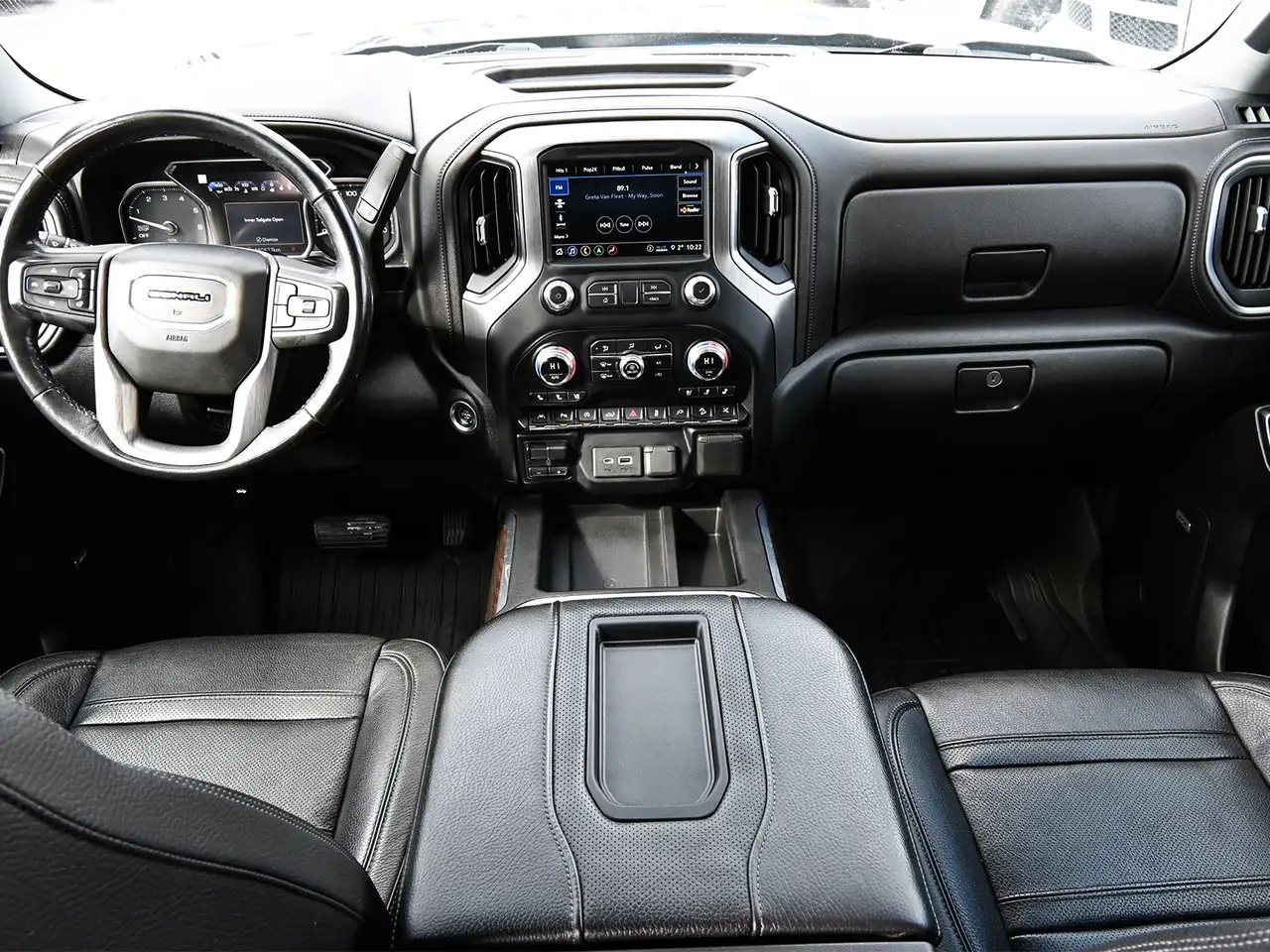 GMC Sierra 1500 снимка GMC Sierra 1500
