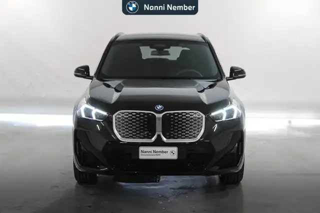 BMW Ix1 view 2