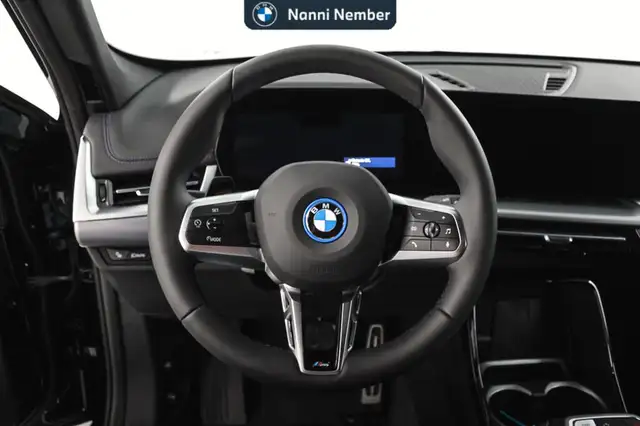 BMW Ix1 view 9