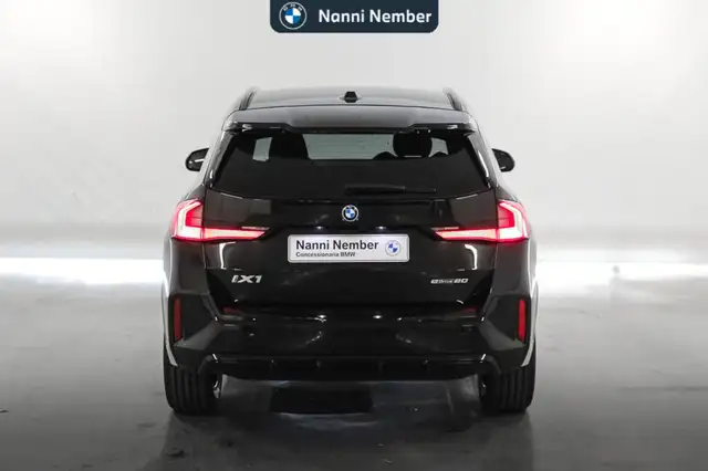BMW Ix1 view 4