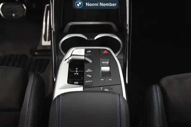BMW Ix1 view 13