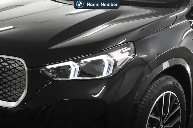 BMW Ix1 view 5