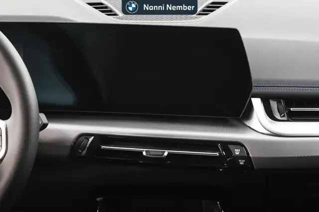 BMW Ix1 view 12
