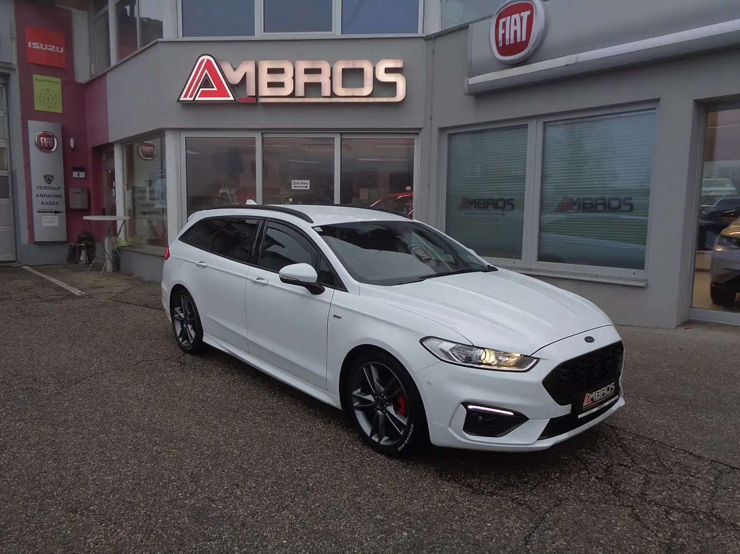 Ford Mondeo Traveller ST-Line 2,0 Hybrid Automatik Weiß - 1