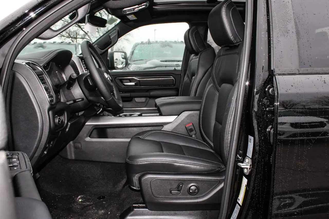 RAM 1500 photo RAM 1500