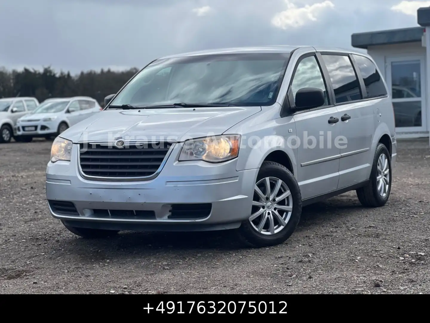 Chrysler Grand Voyager 2.8CRD LX Aut. 7-Sitzer Navi 1.Hd Argent - 1