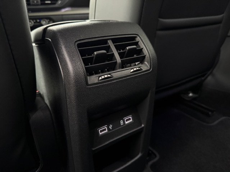 Citroen C5 X Shine Pack 225 Hybrid — photo 13