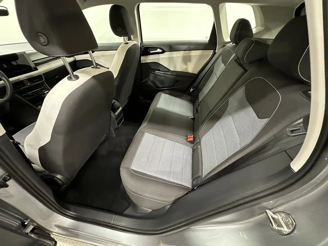 Volkswagen Taos снимка Volkswagen Taos