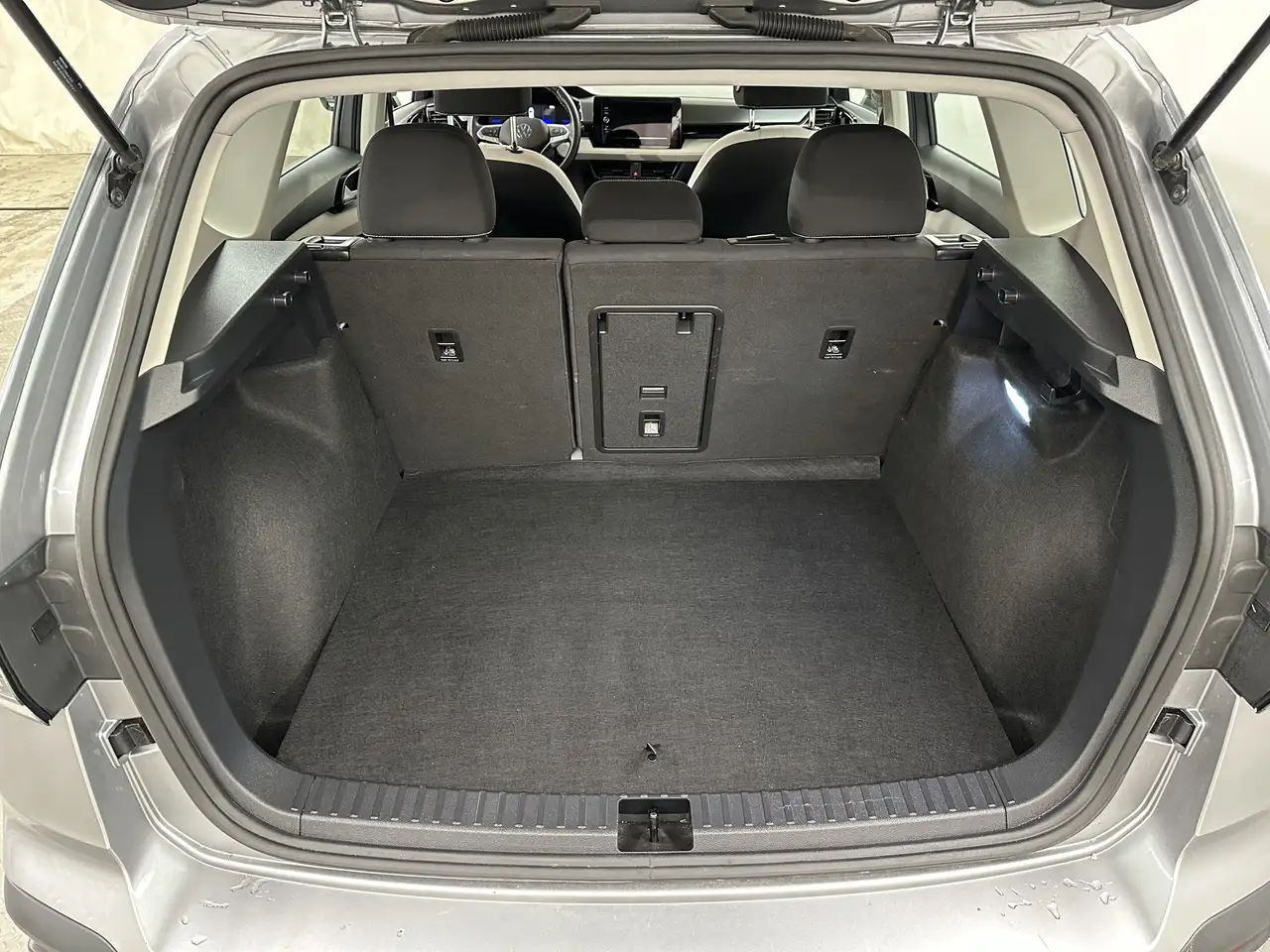 Volkswagen Taos снимка Volkswagen Taos