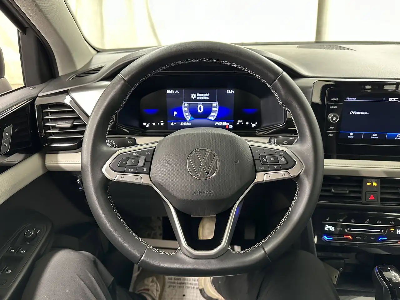 Volkswagen Taos снимка Volkswagen Taos