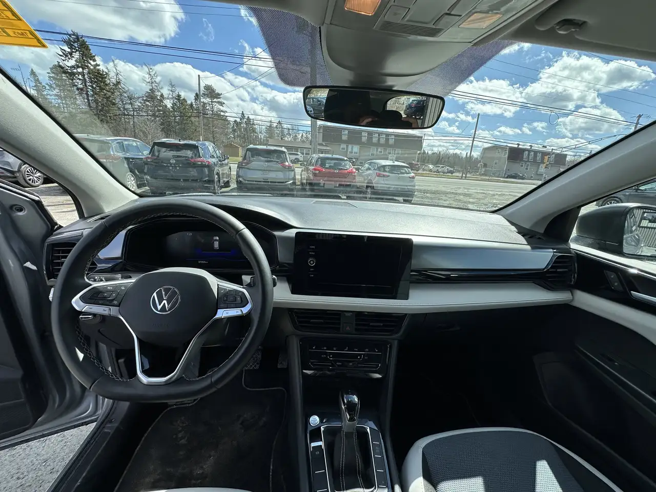 Volkswagen Taos снимка Volkswagen Taos