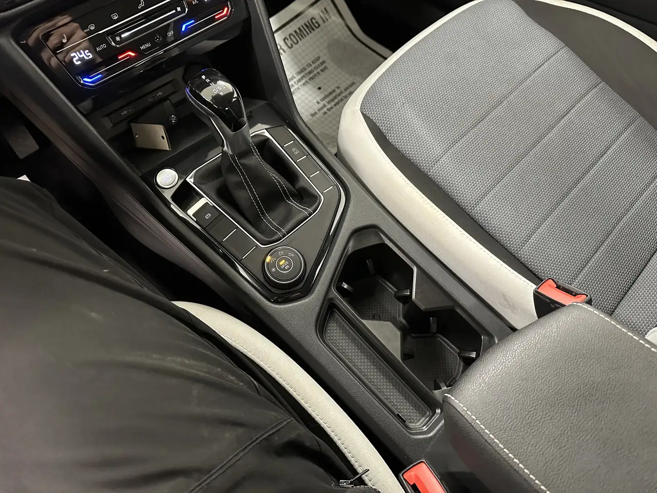 Volkswagen Taos снимка Volkswagen Taos