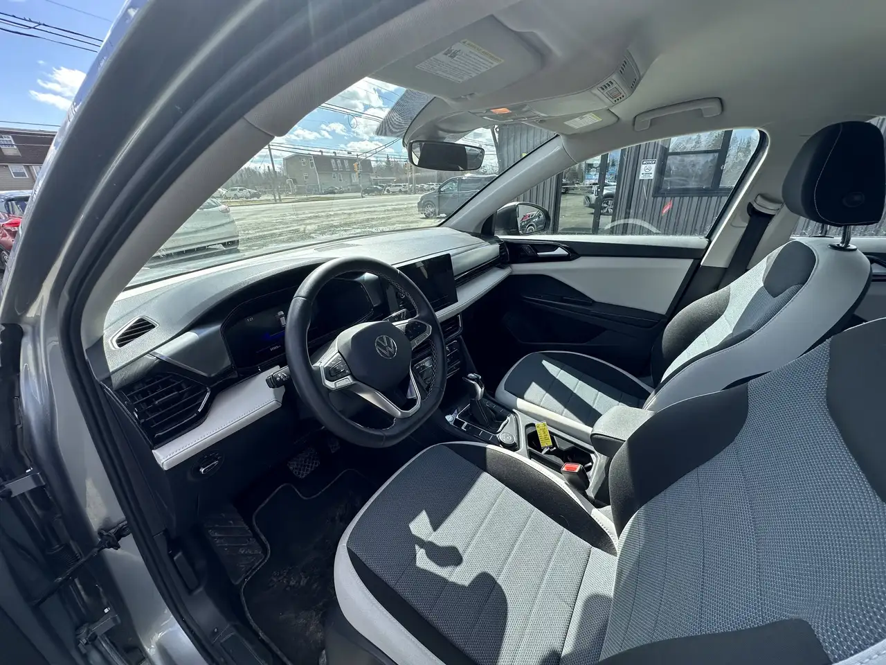 Volkswagen Taos снимка Volkswagen Taos