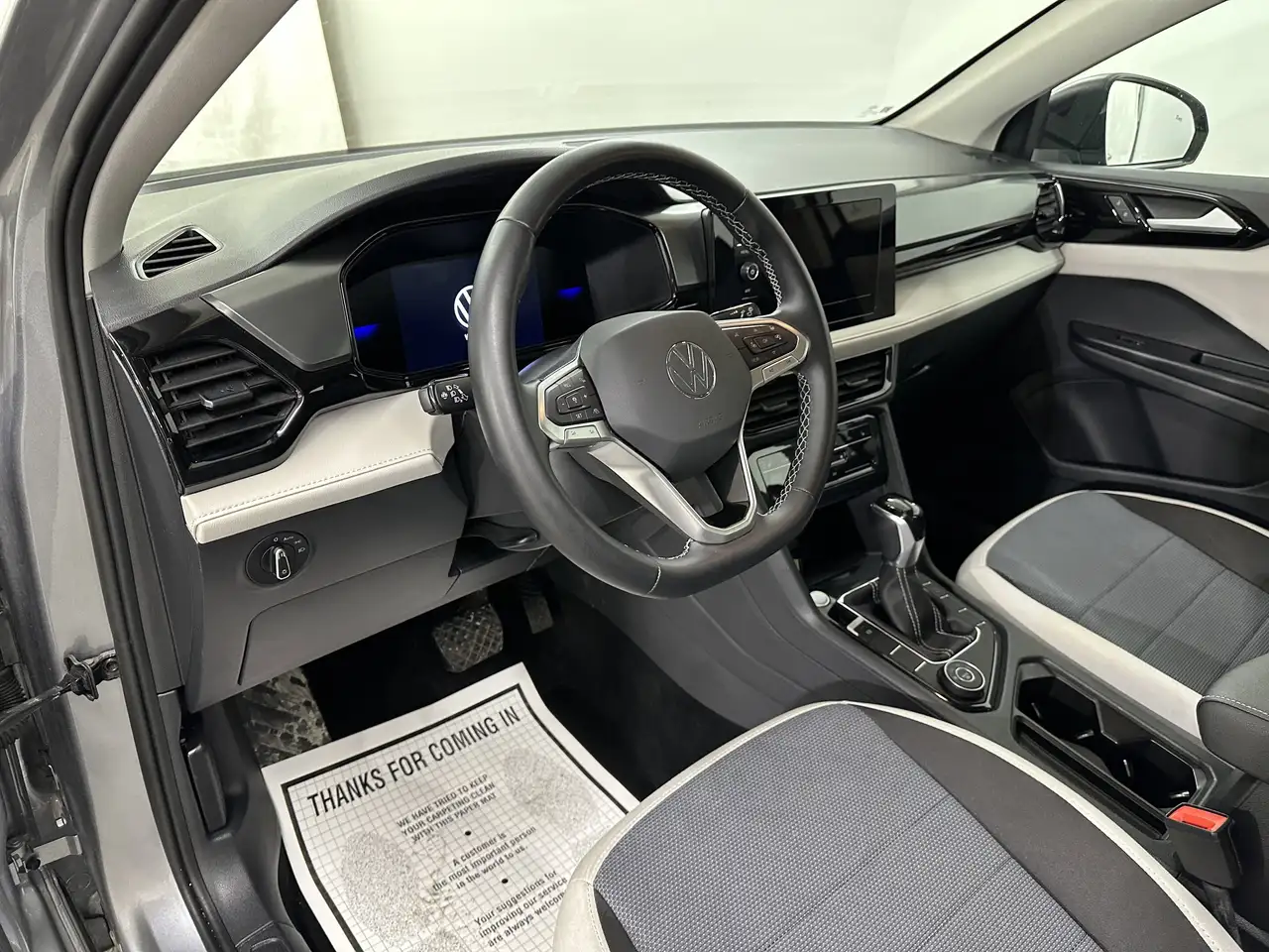 Volkswagen Taos снимка Volkswagen Taos