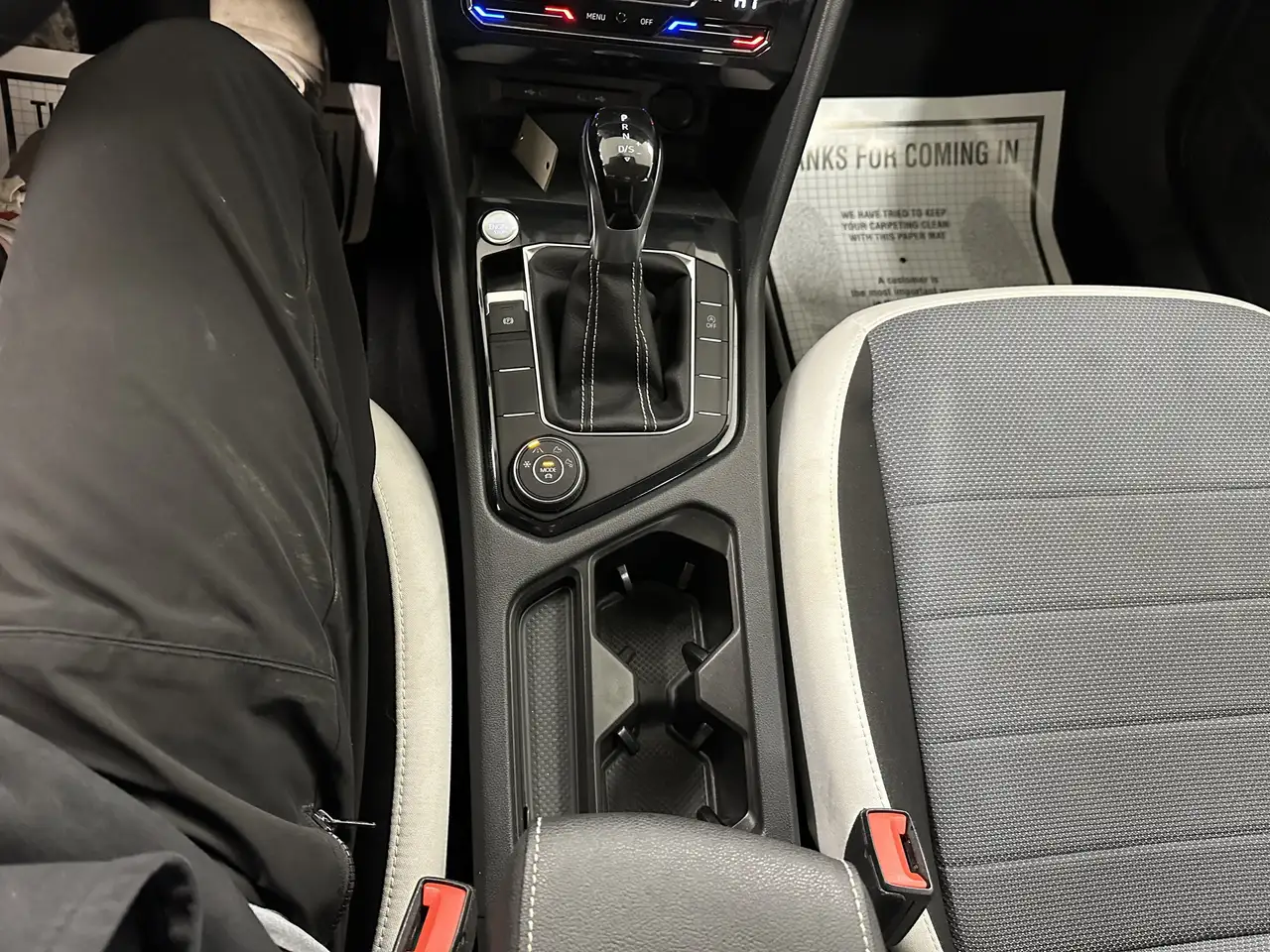 Volkswagen Taos снимка Volkswagen Taos