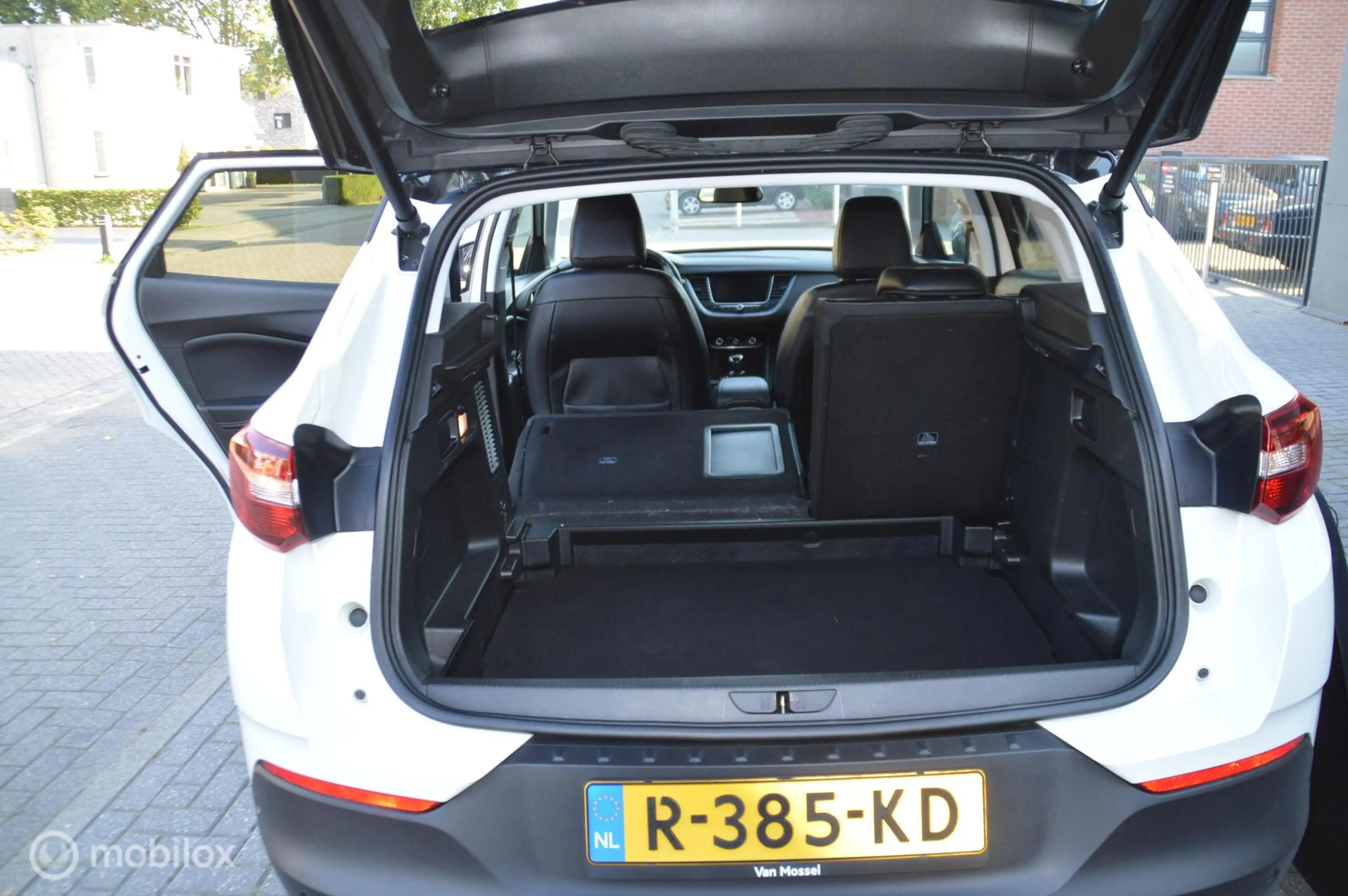 Opel Grandland X 1.2 Turbo Innovation — photo 12