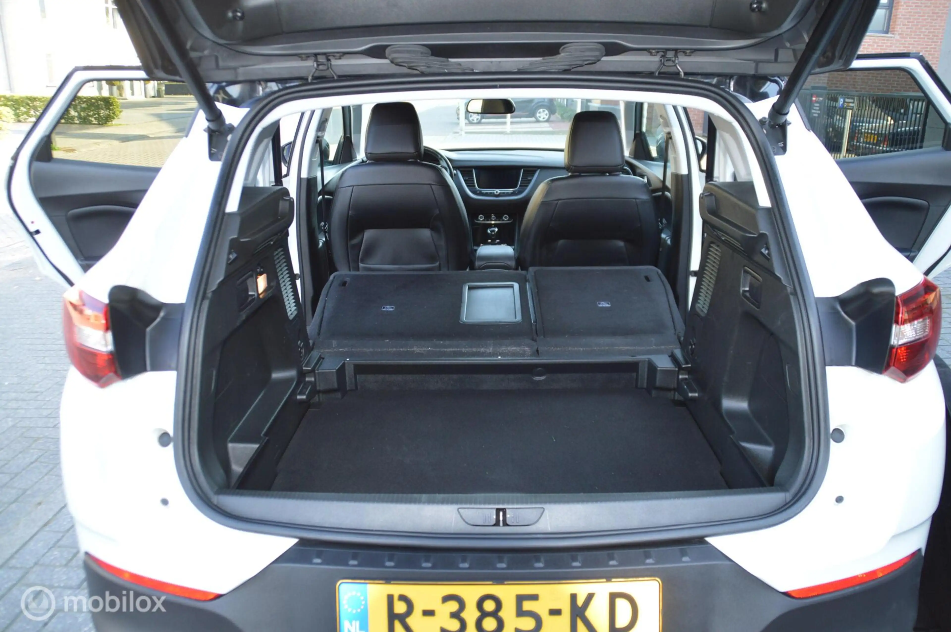 Opel Grandland X 1.2 Turbo Innovation — photo 11