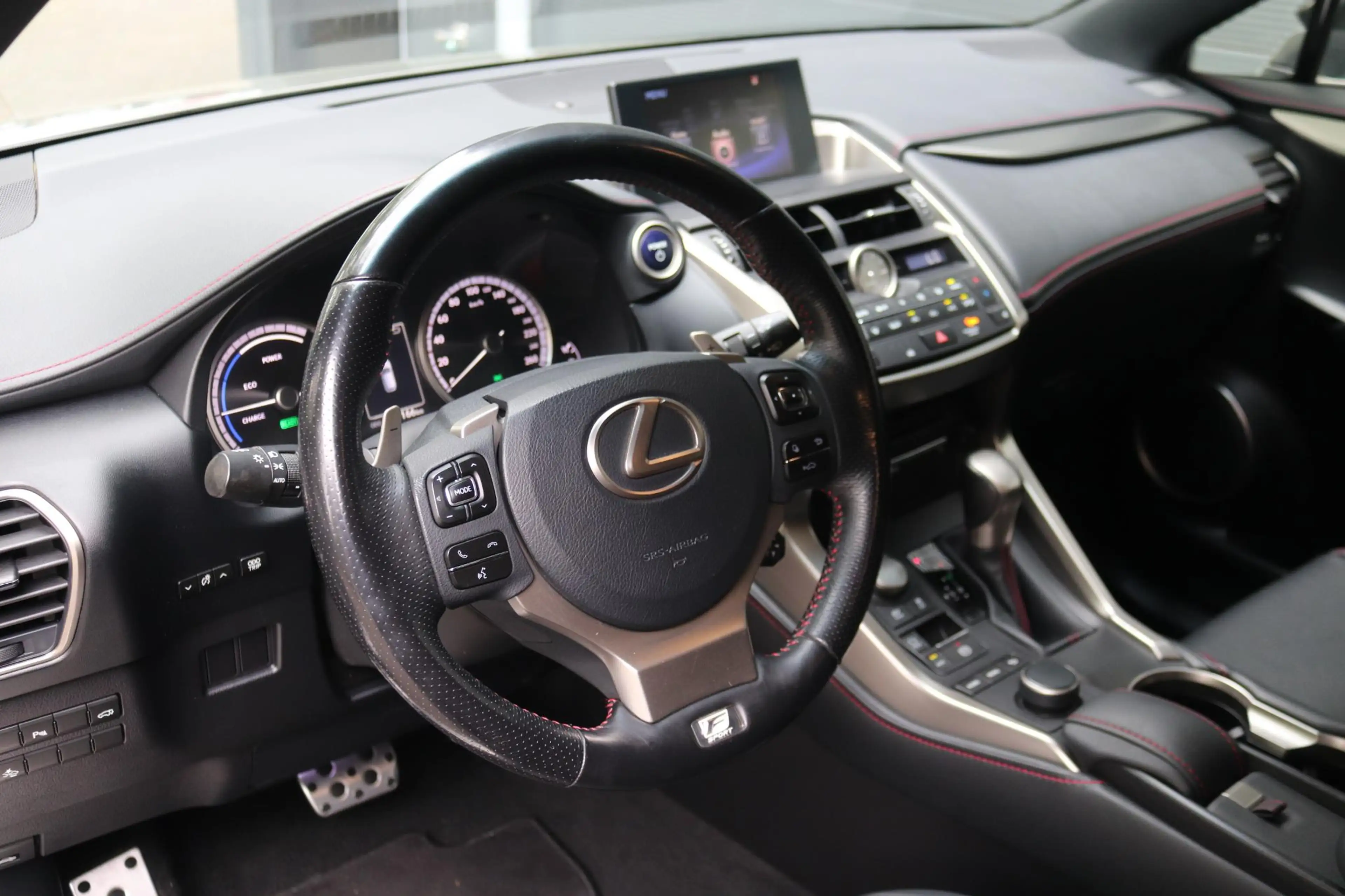 Lexus NX 300h AWD F Sport Line | Navigatie | Camera | Elektrisch — photo 10