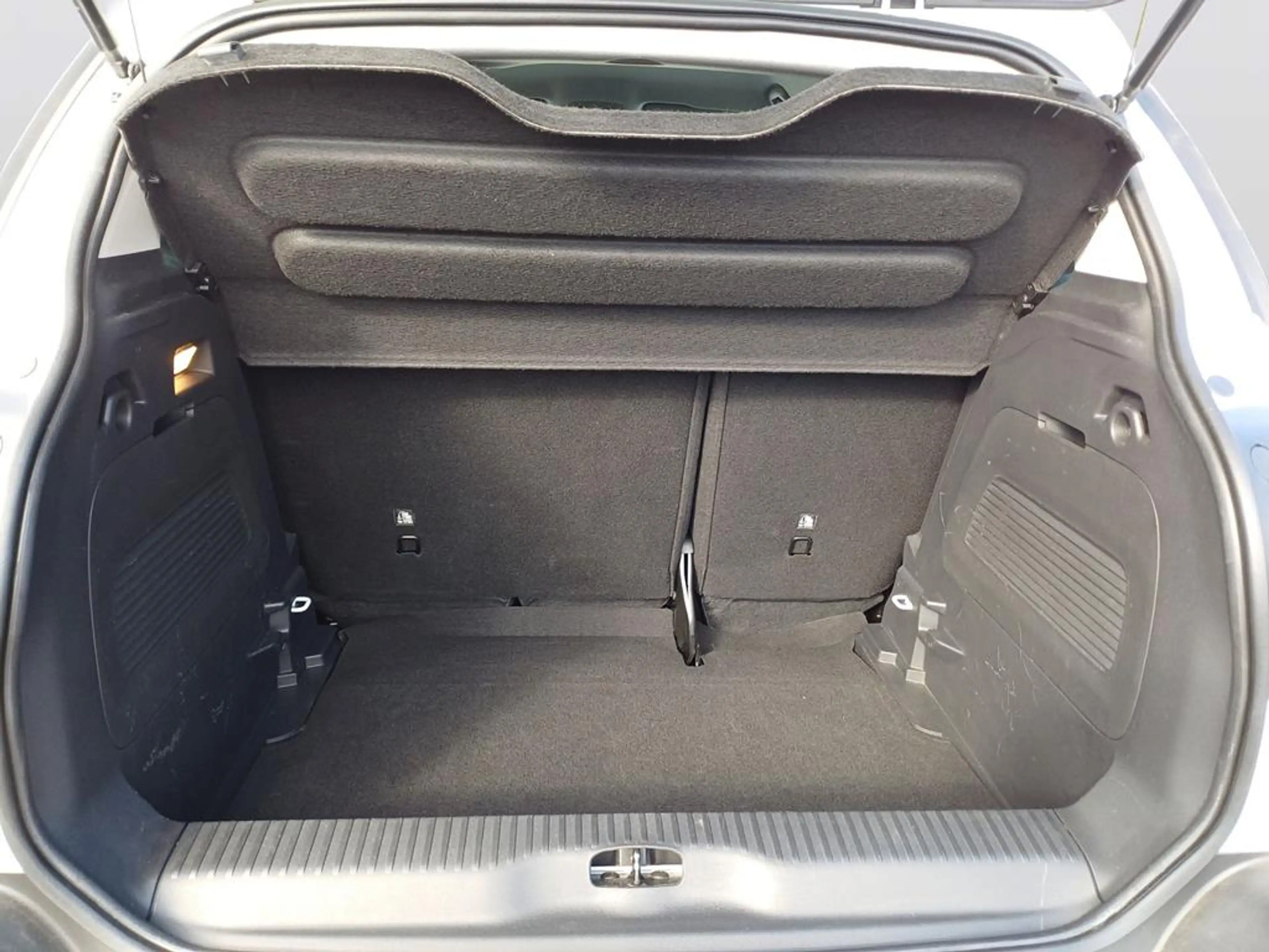 Citroen C3 Aircross PureTech 110 S&S Feel Pack — photo 7