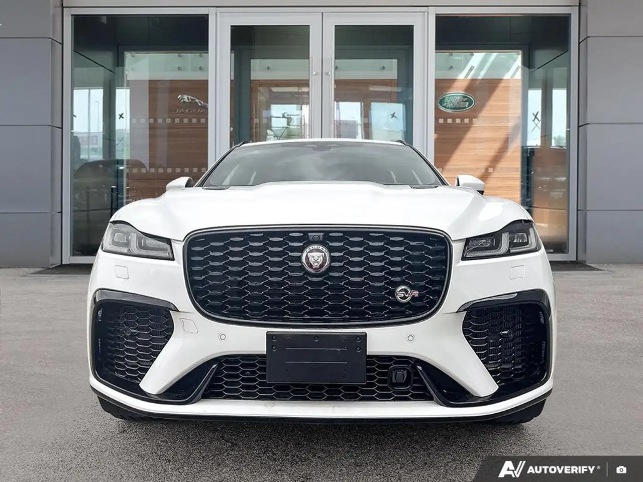 Jaguar F-Pace снимка Jaguar F-Pace