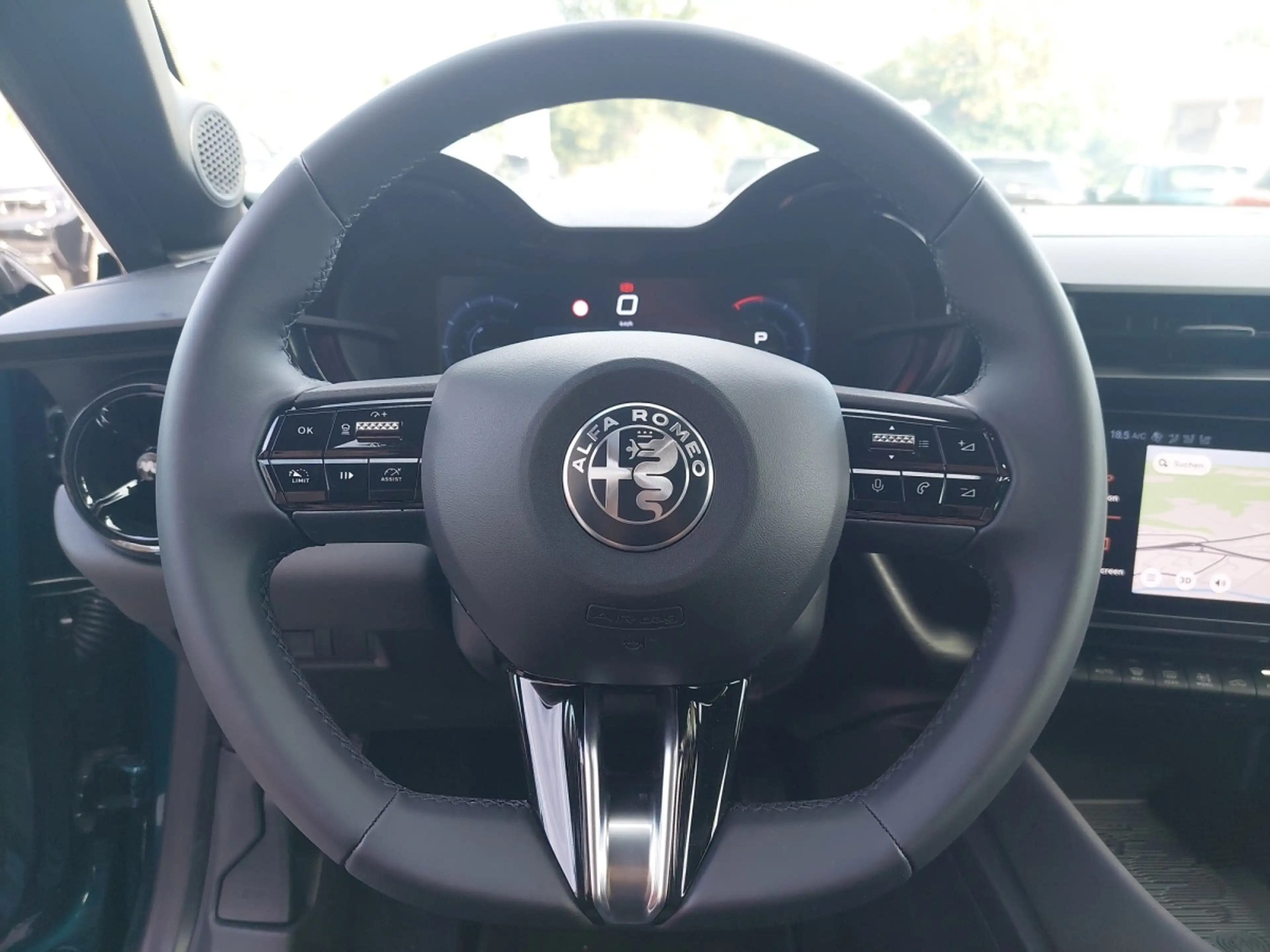 Alfa Romeo Junior Ibrida TI — photo 13