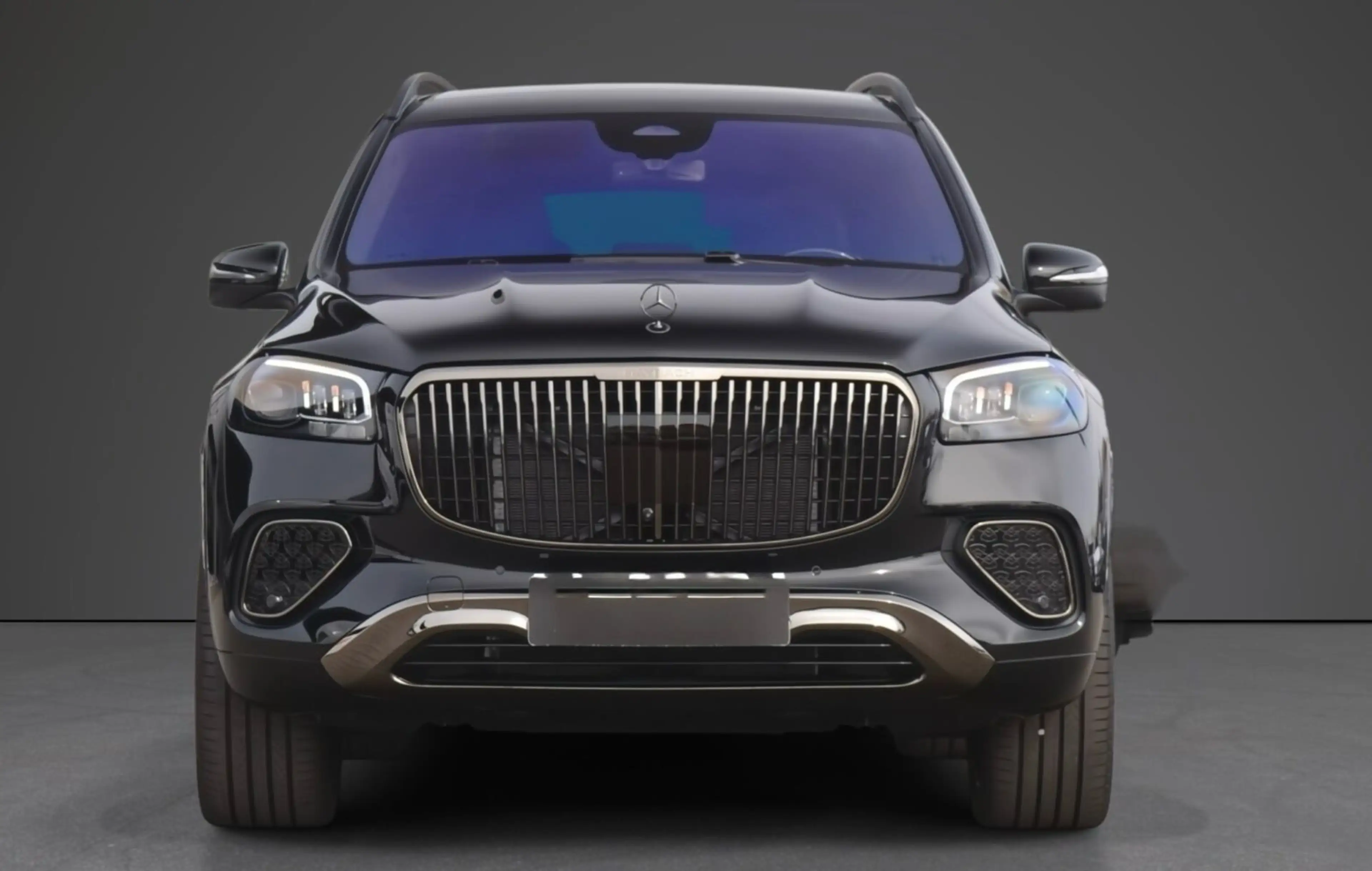 Mercedes-Benz GLS 600 MAYBACH NIGHT SERIES E-BODY 4 SEATS 2026 — photo 4