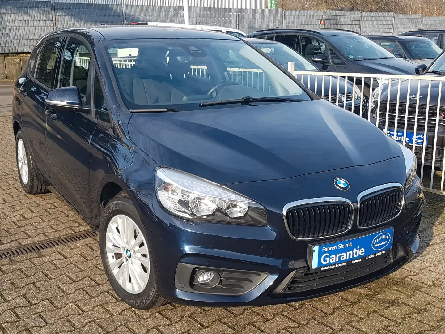 BMW 218 Advantage Navi AHK PDC Sitzhzg Blau - 1