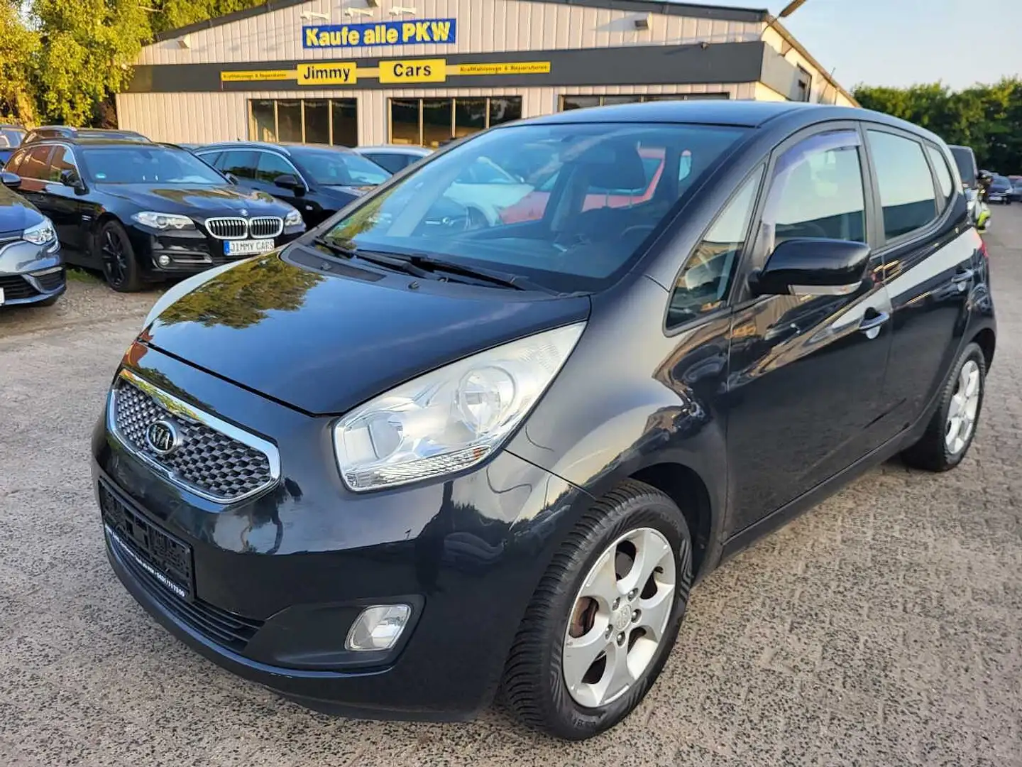 Kia Venga 1.4 CVVT Vision Schwarz - 1