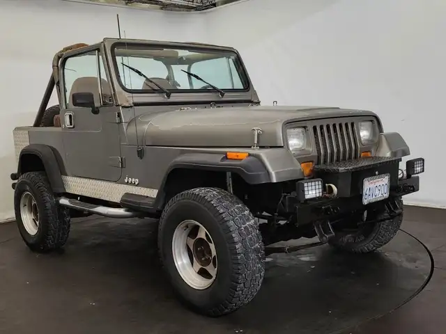 Jeep Wrangler YJ