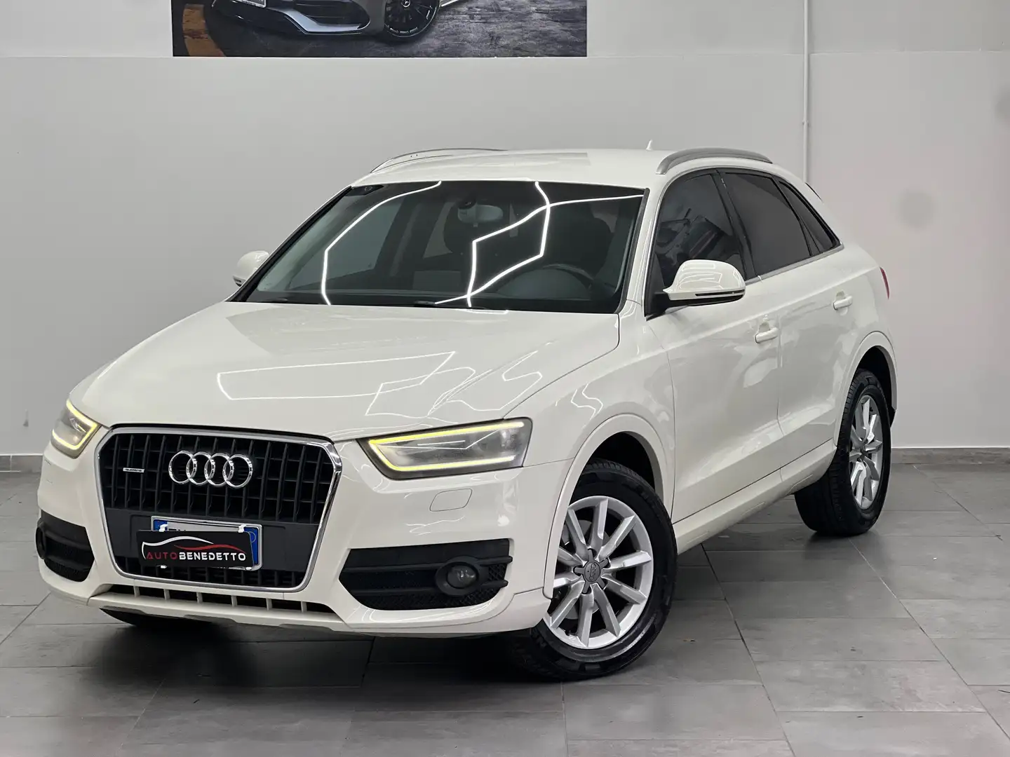 Audi Q3 Q3 I 2011 2.0 tdi Advanced quattro 177cv s-tronic Bianco - 1