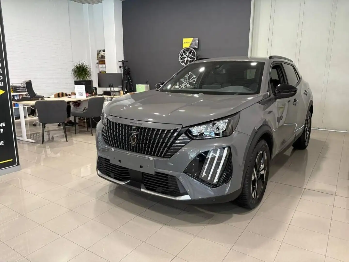 Peugeot 2008 1.2 puretech Allure s&s 100cv Gris - 1