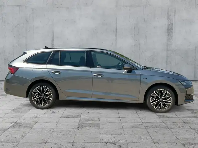 Skoda Octavia view 6
