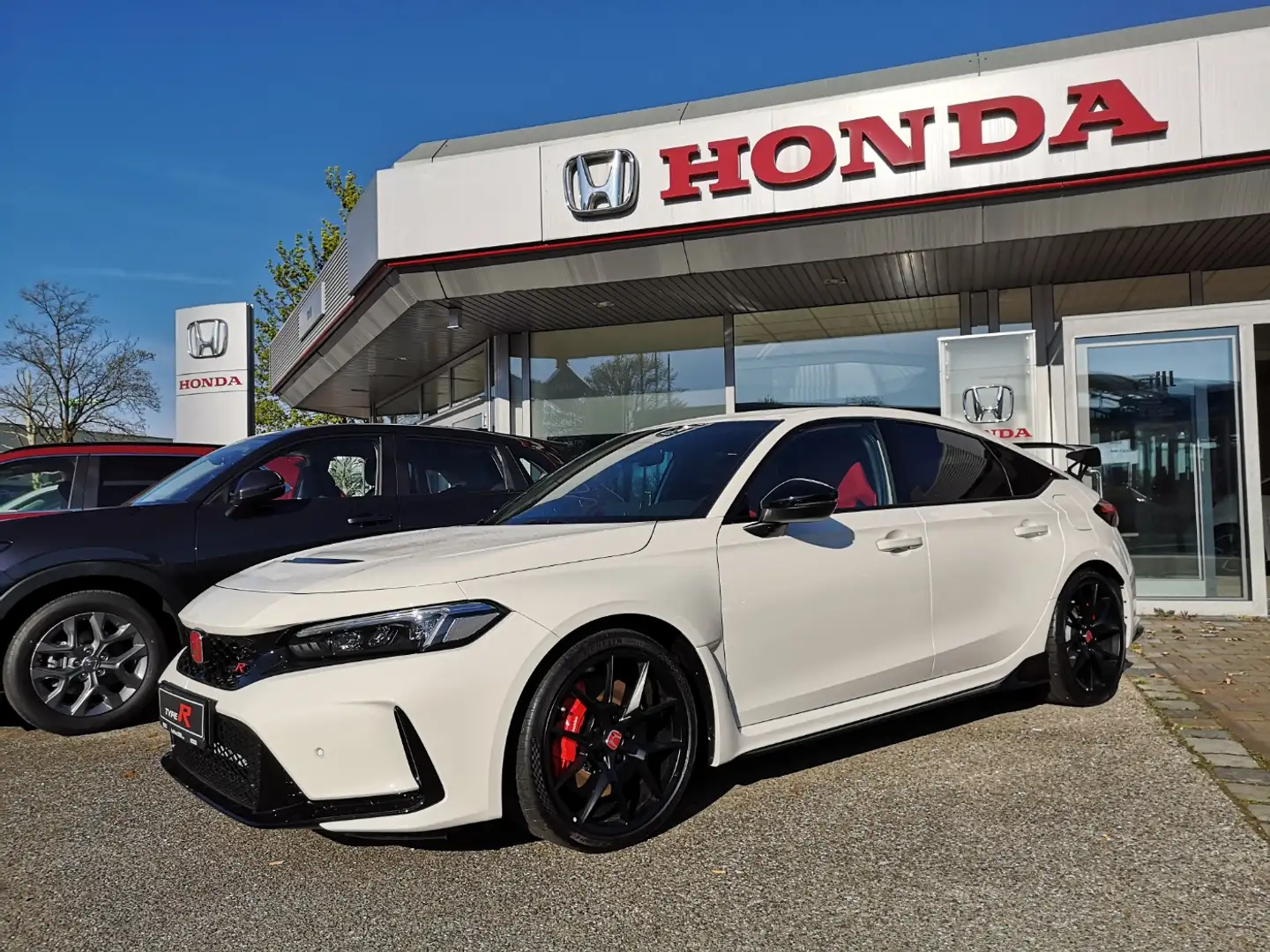 Honda Civic 2.0 i VTEC Type R  *J.A.S. Edition* Carbon Bílá - 2