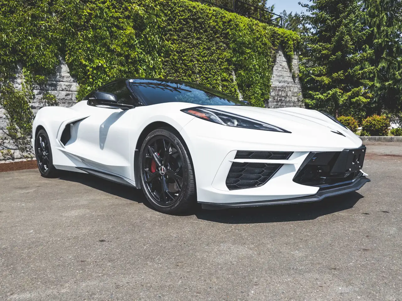 Chevrolet Corvette снимка Chevrolet Corvette