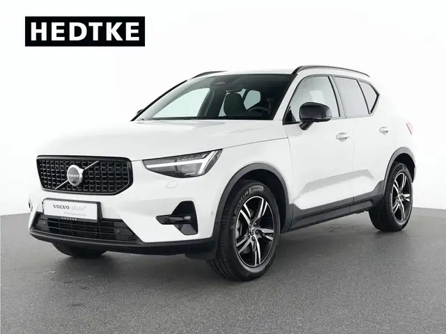 Volvo XC40 B3 Benzin Plus Dark 18"+PIXEL-LED+ACC+360°