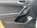 Volkswagen Tiguan Allspace TDi DSG 4M R-Line Black Style Designpaket Weiß - thumbnail 17