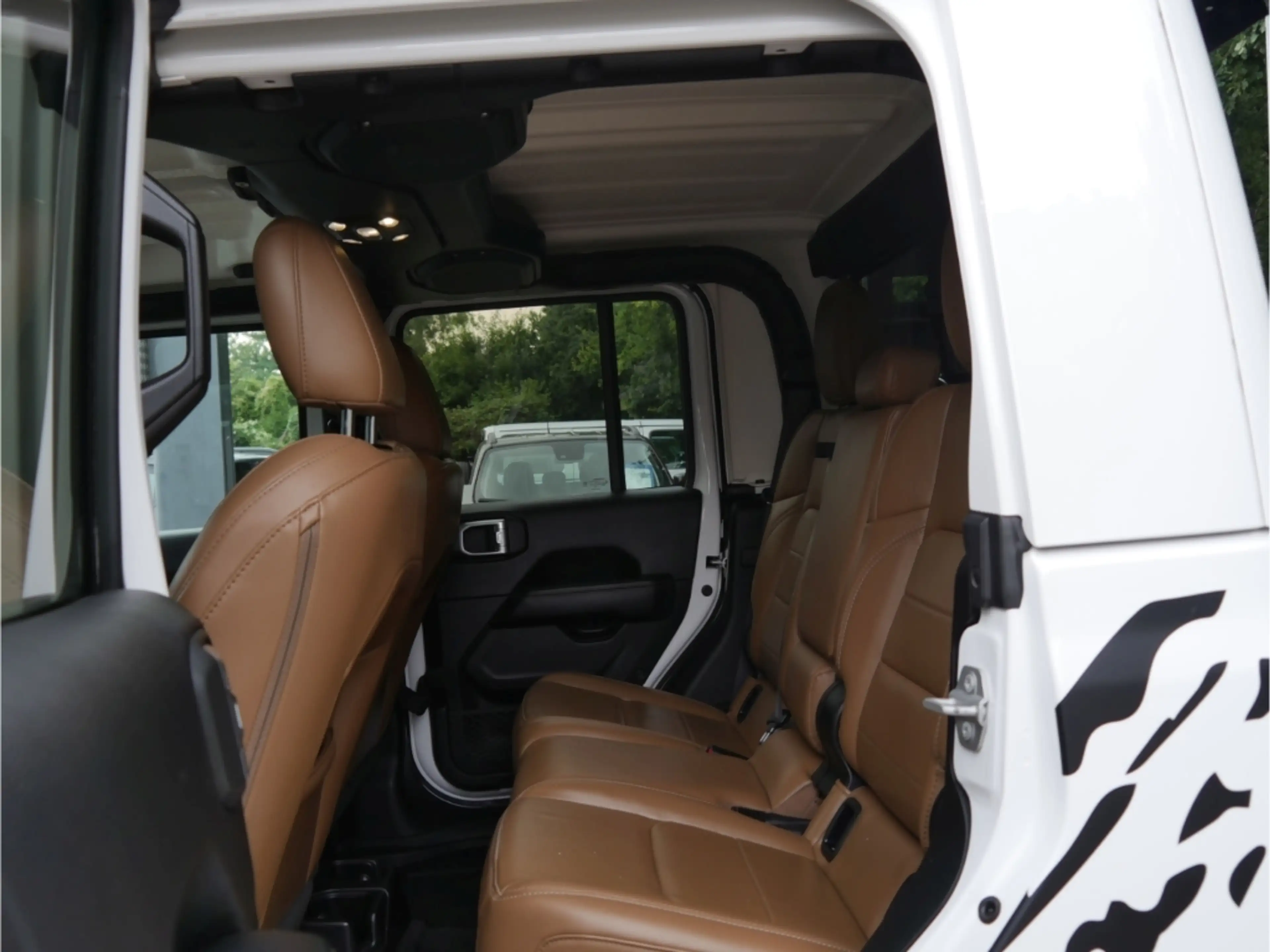 Jeep Gladiator Overland 3,6L V6 — photo 14