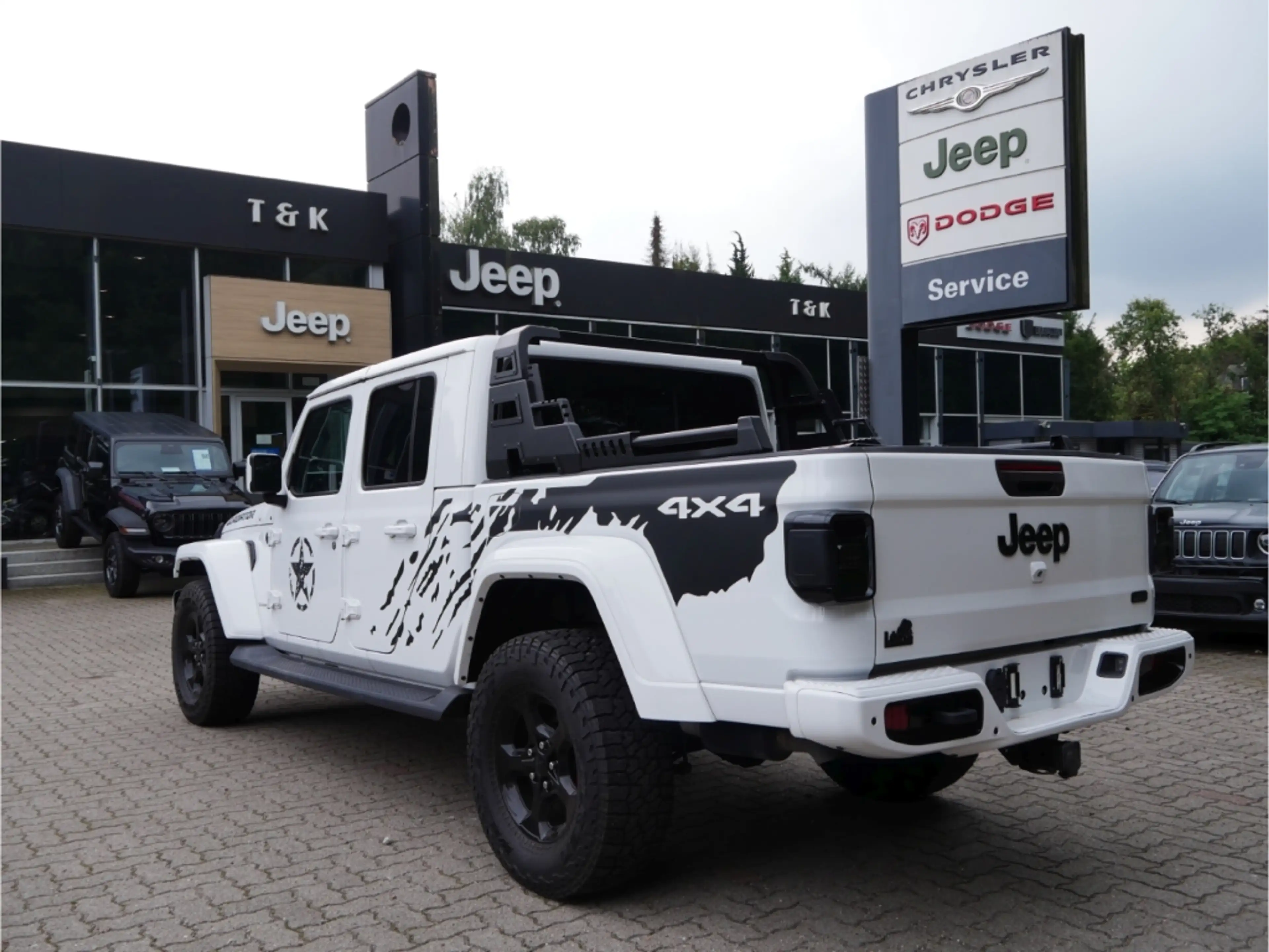 Jeep Gladiator Overland 3,6L V6 — photo 7