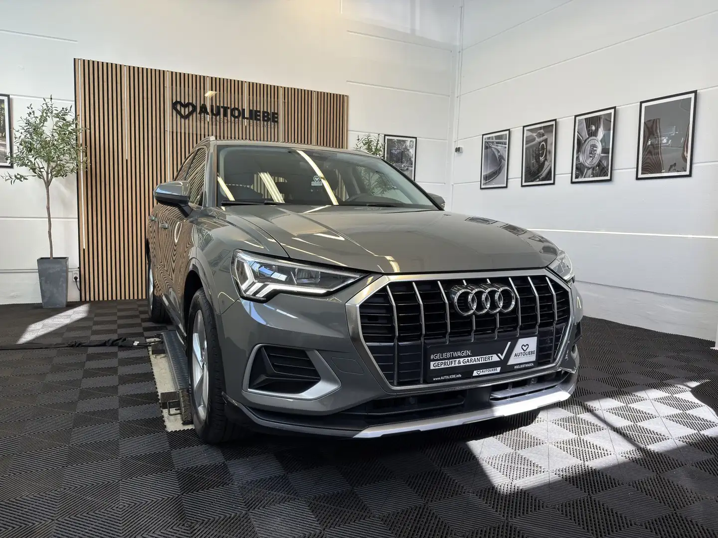 Audi Q3 35 TFSI advanced AHK*LED*ACC*VIRTUAL Grau - 1