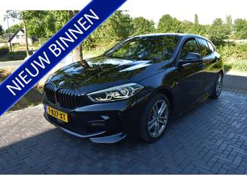 1-serie 118i High Executive M SPORT NIEUWST!