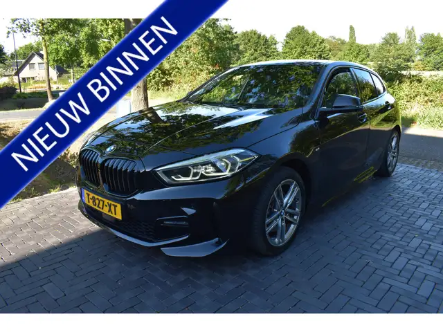 BMW 118 1-serie 118i High Executive M SPORT NIEUWST!