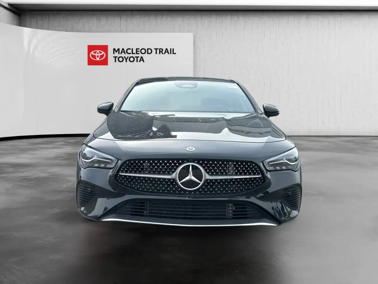 Mercedes-Benz CLA снимка Mercedes-Benz CLA