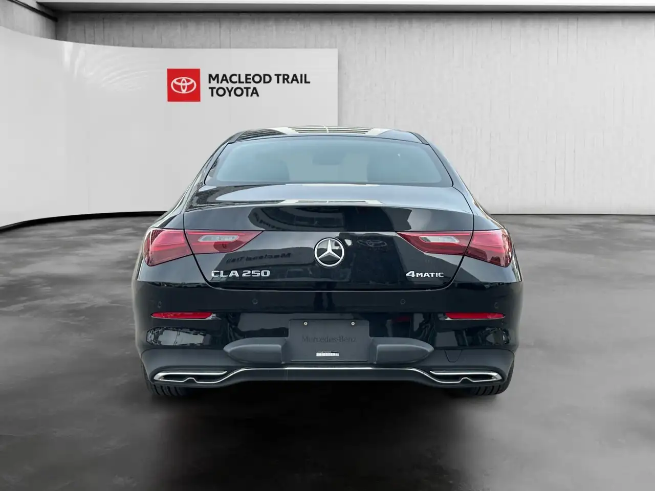 Mercedes-Benz CLA снимка Mercedes-Benz CLA