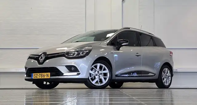 2018 Renault Clio in Grey for sale