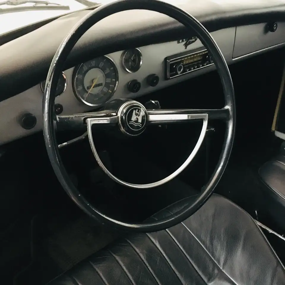 Volkswagen Karmann Ghia 1600cc del 1970, foto 8