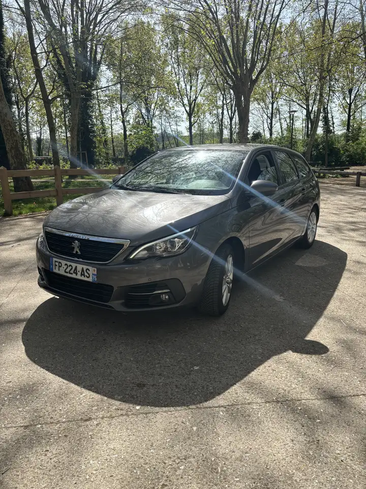 Peugeot 308 SW BlueHDi 130ch S\u0026S EAT8 Active Bu