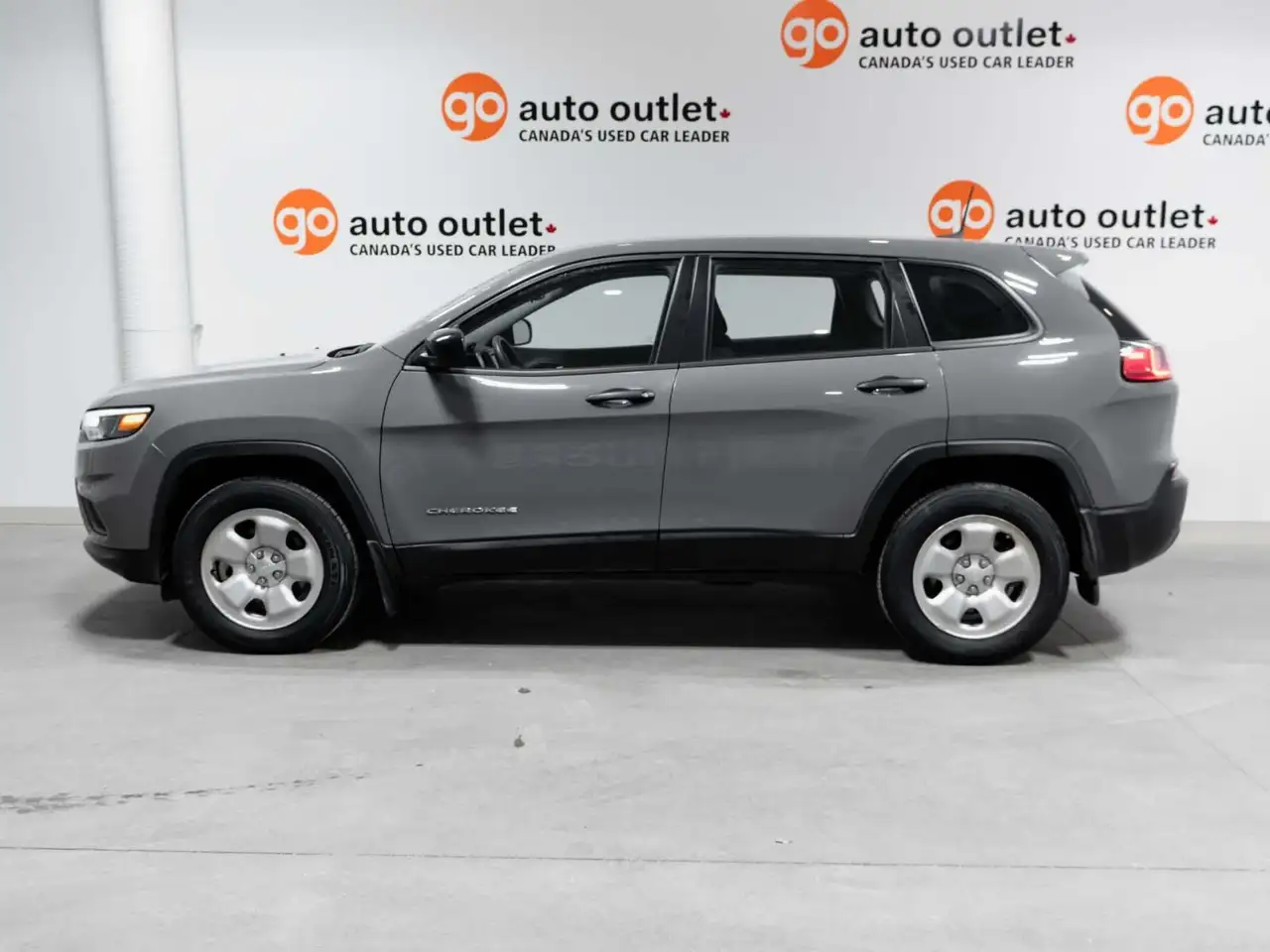 Jeep Cherokee снимка Jeep Cherokee