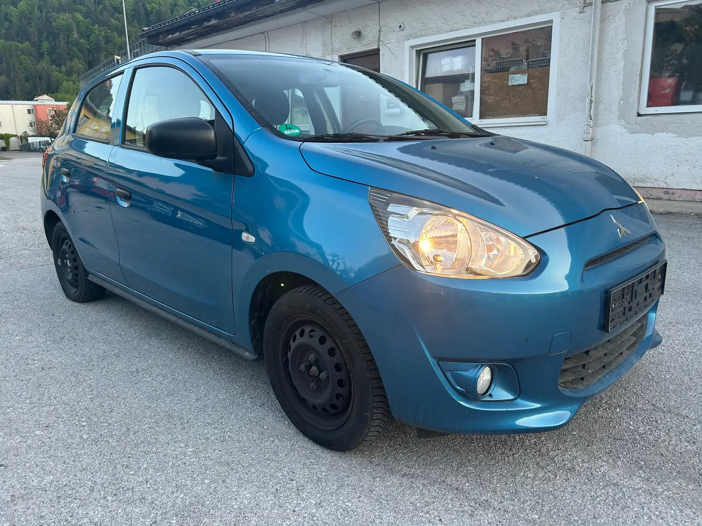 Mitsubishi Space Star 1.0 Clear Tec Plus Bleu - 2