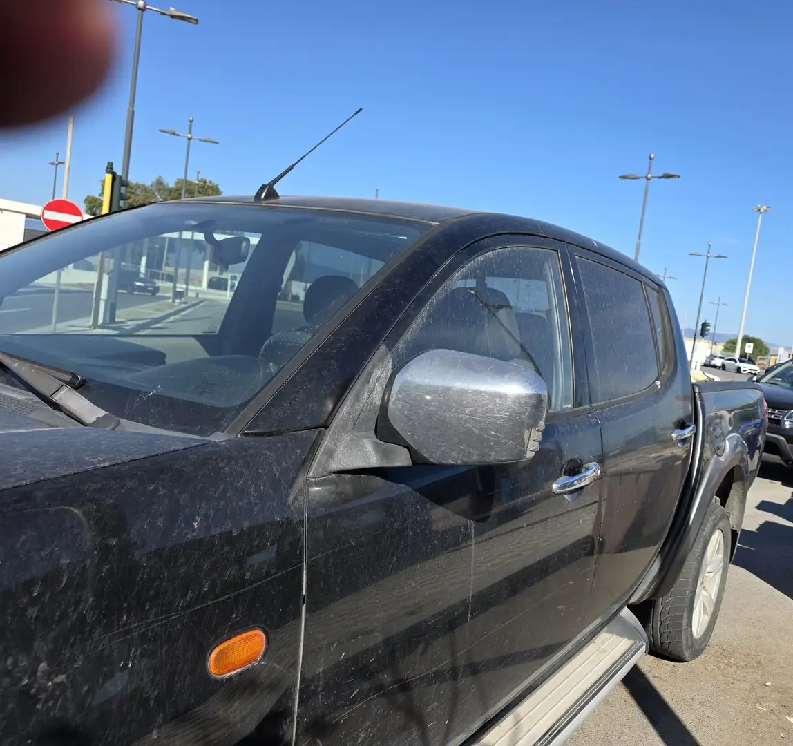 Mitsubishi L200 d.cab 2.5 di-d Warrior - 2